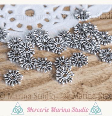 25  Perles intercalaires fleur flocon neige 10mm