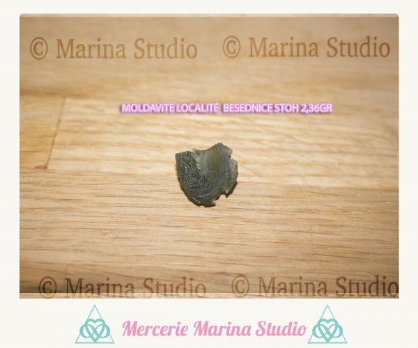 Rare Moldavite localité Besednice Stoh  2,36gr – Image 2