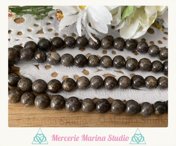 RARES Lot de perles en opale noires d'Australie 8mm ou 6mm