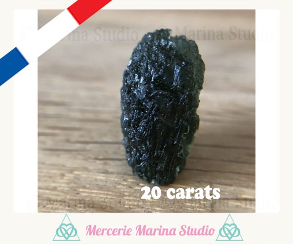 RARE Moldavite 20 carats de Nesmen République tchèque 100%naturelle et authentique – Image 2