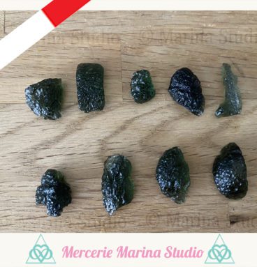 Une moldavite 100% authentique au choix