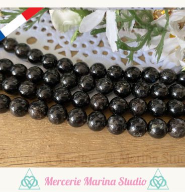 Lot de perles en nuummite 8mm ou 6mm origine Groenland