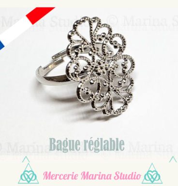 Destockage 5 supports de bague réglables filigranées couleur argent
