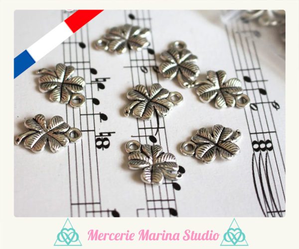 10 breloques trèfles à 4 feuilles en argent tibétain 11x15
