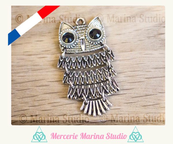 Pendentif hibou en métal argenté articulé 5cm