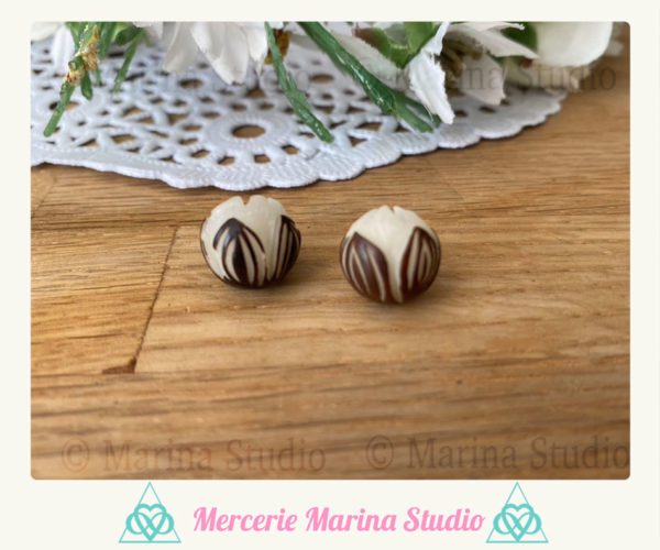 Véritable perle bodhi lotus 12,5mm taillée à la main - Perle lotus